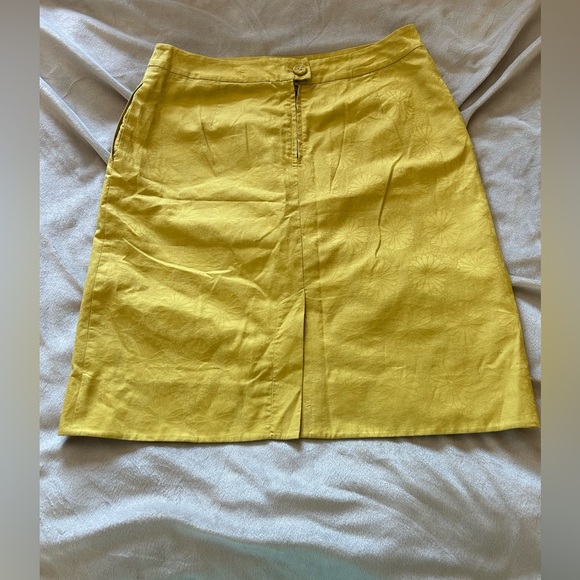 Edme and esyllte Yellow Jacquard Floral Pattern Zippered Skirt - Picture 3 of 8